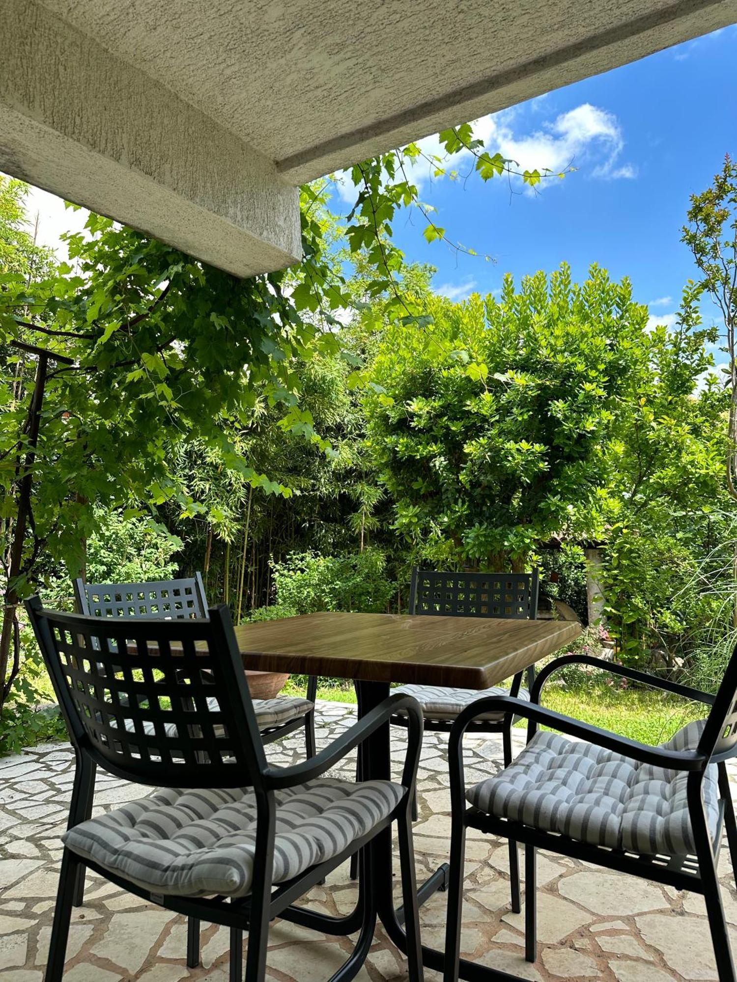 Secret Garden House Apartment Lovran Bagian luar foto